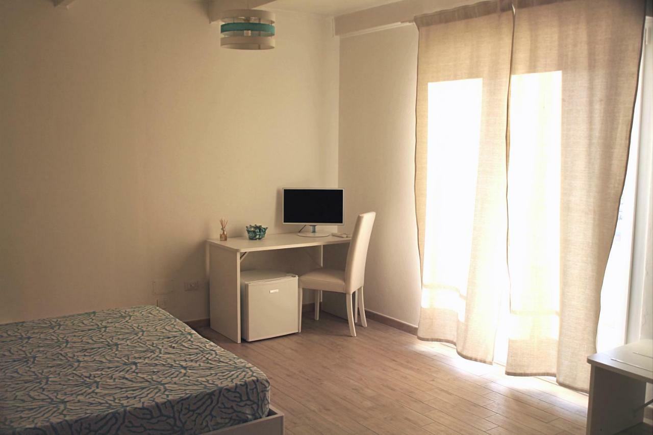 B&B Le Tre Spiagge Калазета Екстериор снимка