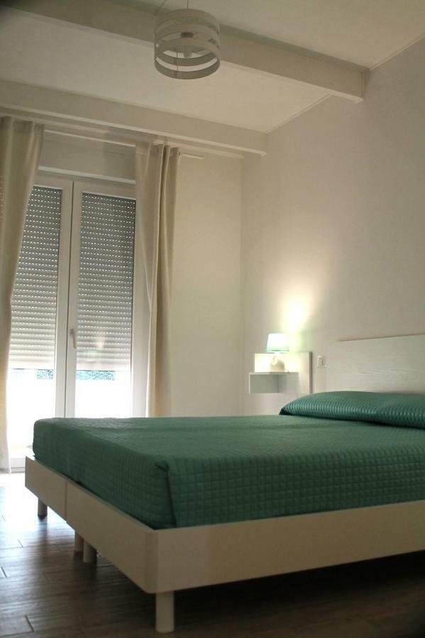 B&B Le Tre Spiagge Калазета Екстериор снимка
